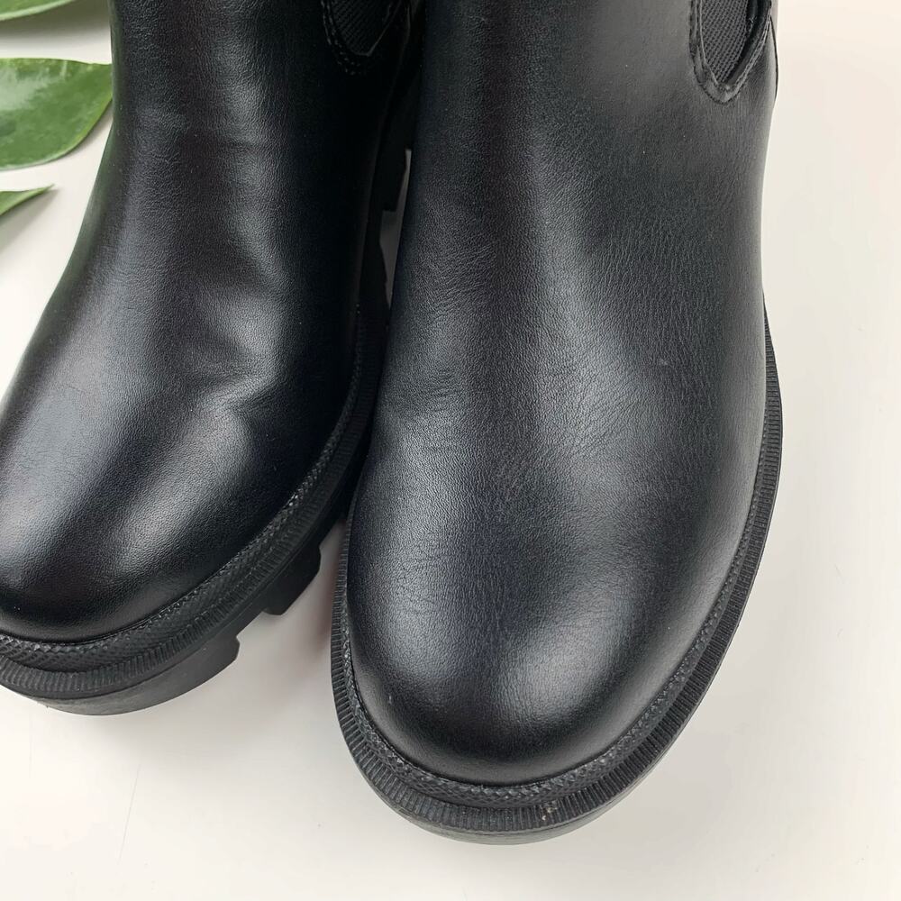 Lulus Waylen Chunky Chelsea Boots Black Faux Leather Ankle Lug Sole Women's 7.5 - Picture 3 of 11